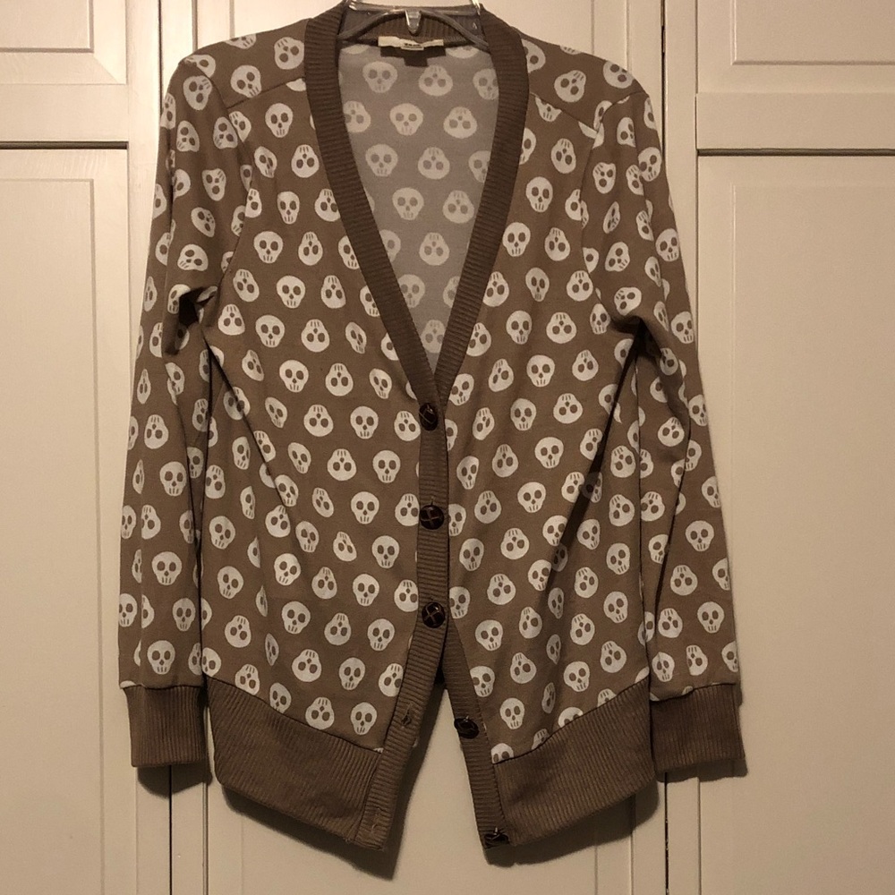 ISSI Tan Skull Pattern ladies  Cardigan